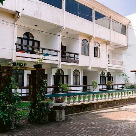 Romantic Garden Hotel Negombo Zewnętrze zdjęcie