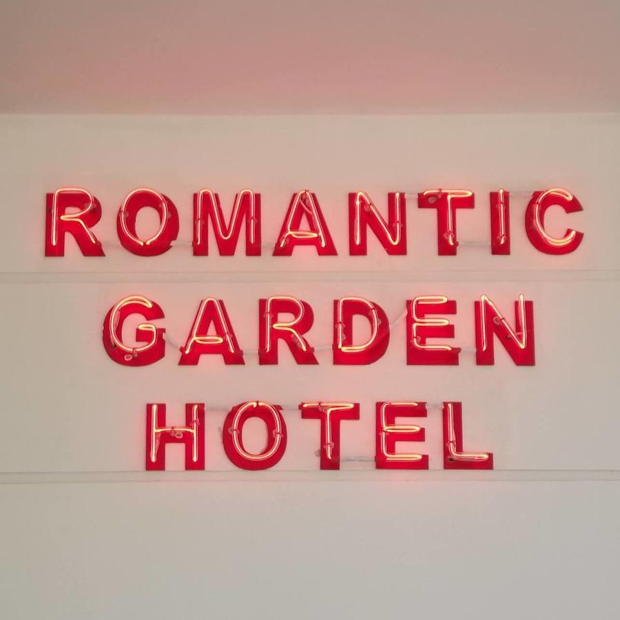 Romantic Garden Hotel Negombo Zewnętrze zdjęcie