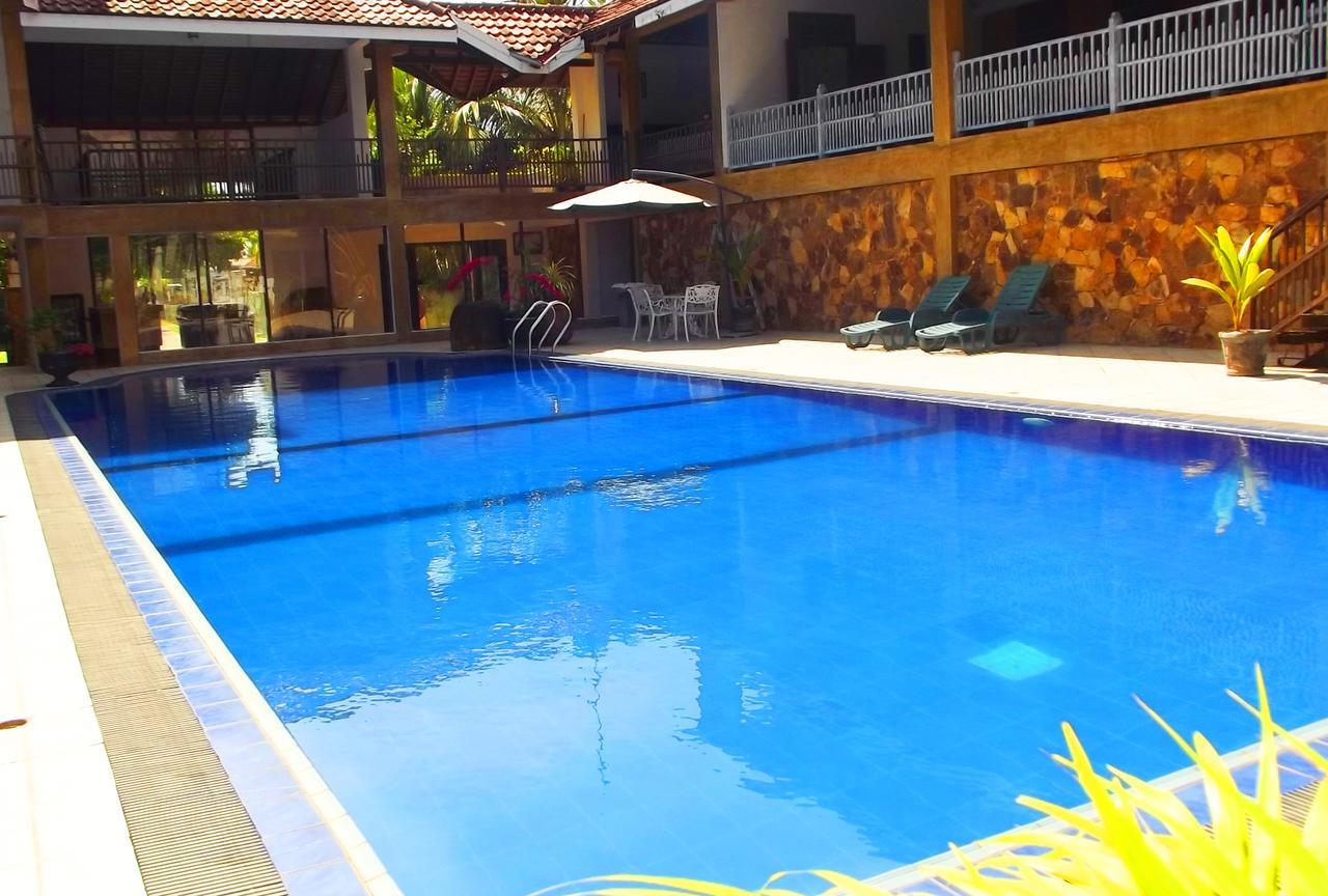 Romantic Garden Hotel Negombo Zewnętrze zdjęcie