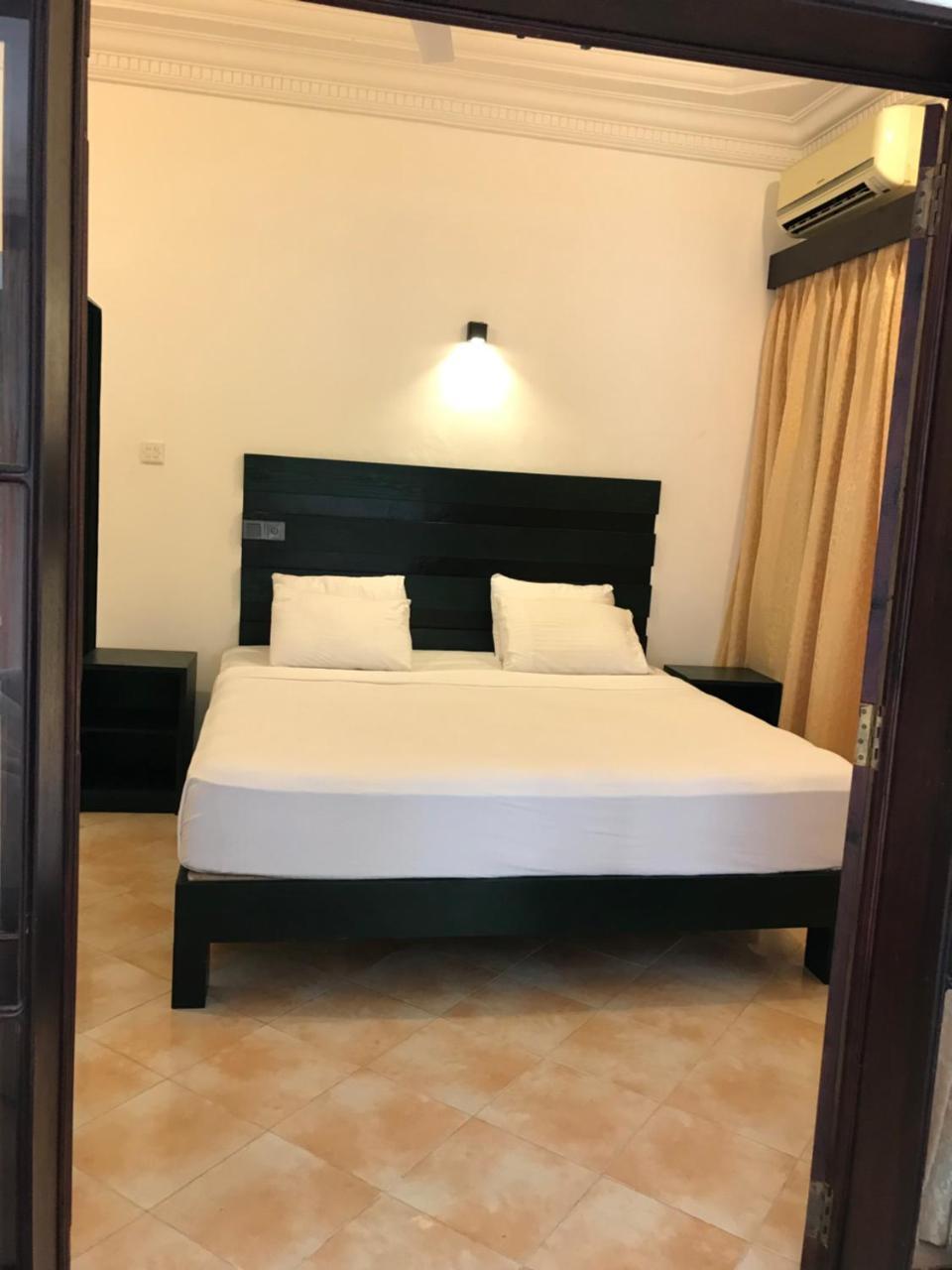 Romantic Garden Hotel Negombo Zewnętrze zdjęcie