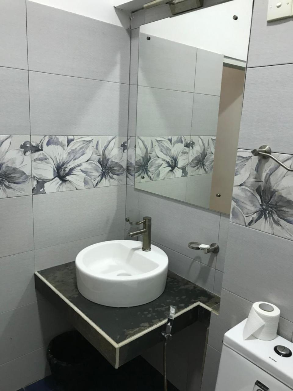 Romantic Garden Hotel Negombo Zewnętrze zdjęcie