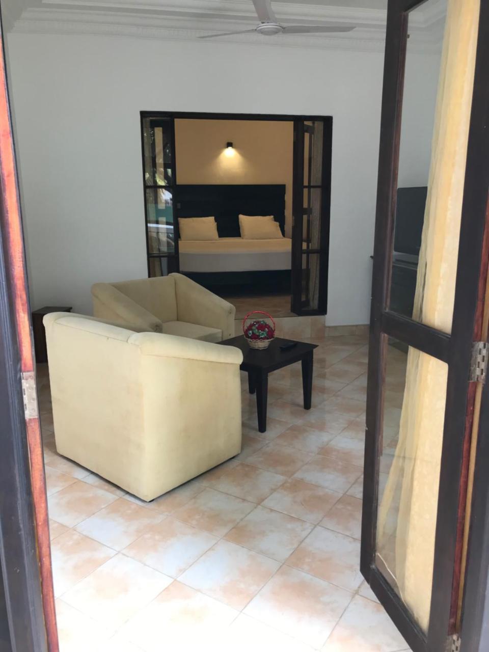 Romantic Garden Hotel Negombo Zewnętrze zdjęcie